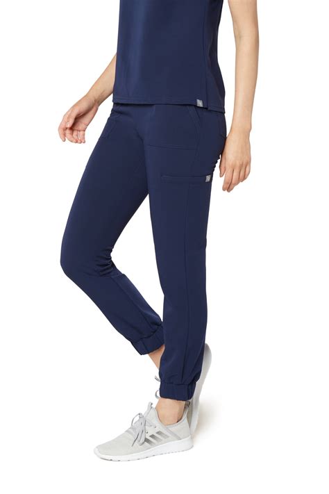 navy blue jogger scrubs women.